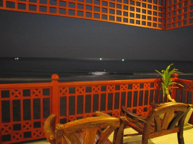 Mod Guesthouse Hua Hin Bagian luar foto