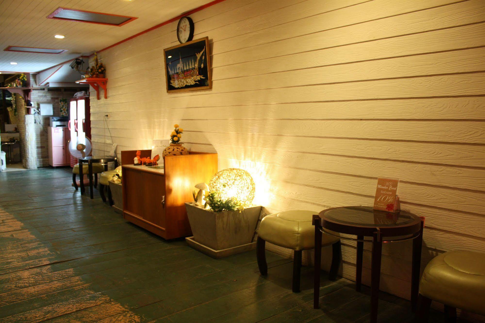 Mod Guesthouse Hua Hin Bagian luar foto