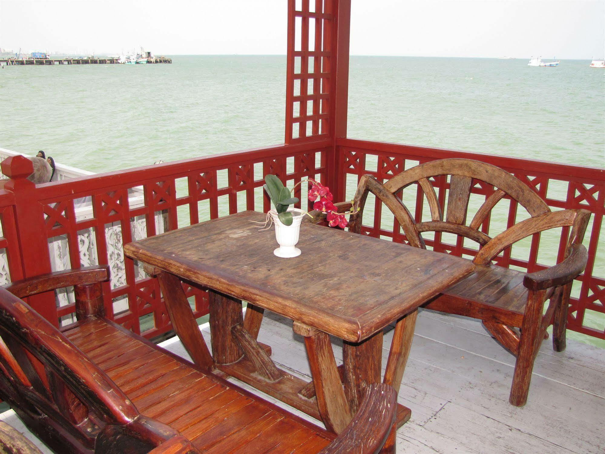 Mod Guesthouse Hua Hin Bagian luar foto